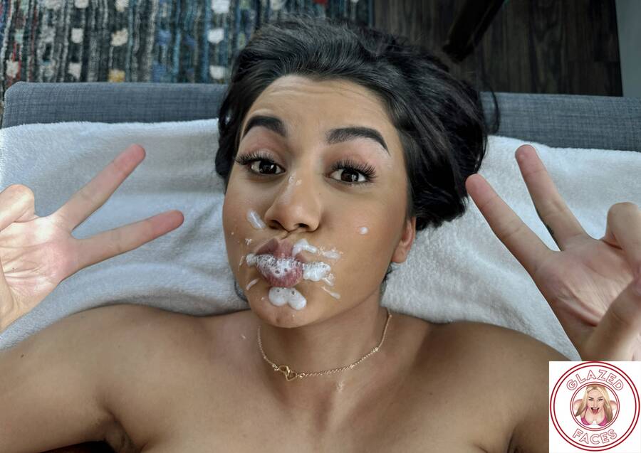 photographer Glazed Faces blowjob modelling photo with Not on AdultFolio