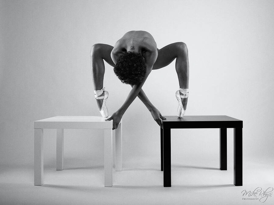photographer MikeRhys art nude modelling photo with Not on AdultFolio