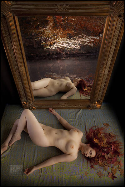 photographer JonasBee art rude modelling photo with Not on AdultFolio