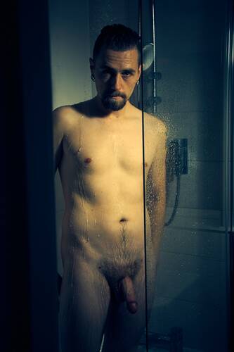 model DCM art nude modelling photo taken by @menphotographylondon