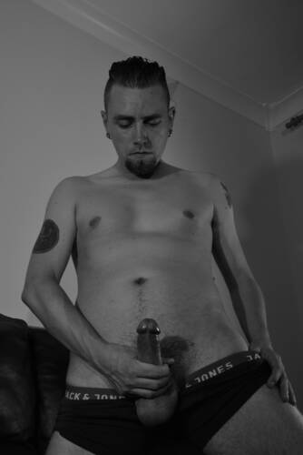 model DCM handjob modelling photo taken by @05duffells