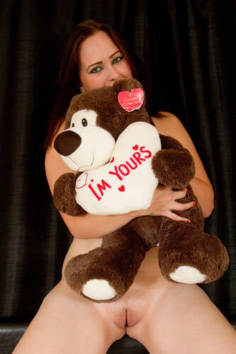 photographer High Glam Photography open leg modelling photo with Not on AdultFolio