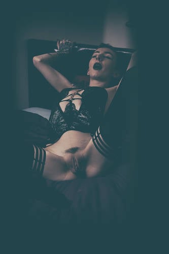 photographer Vaguely Erotic art nude modelling photo with @Mars