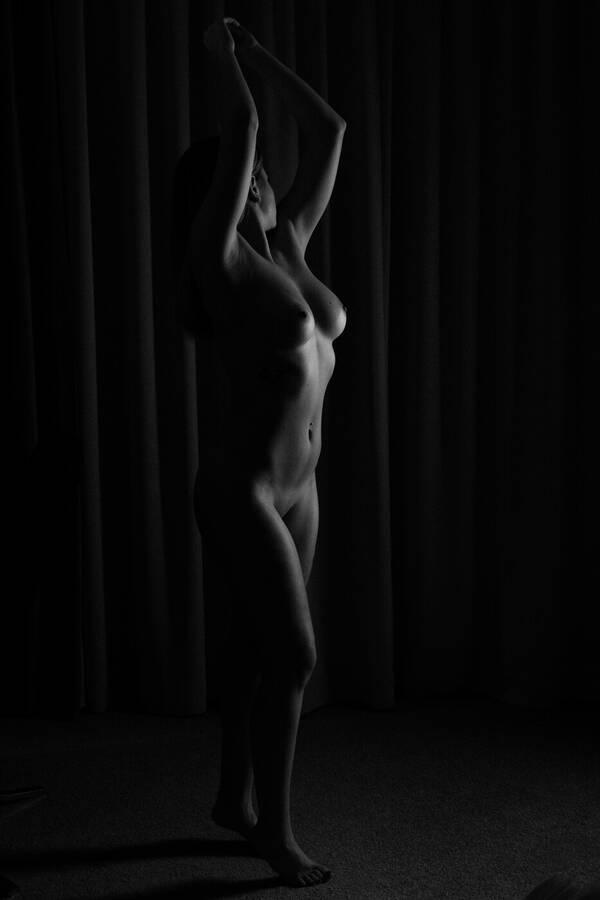 photographer Alansnudevision art nude modelling photo with Not on AdultFolio