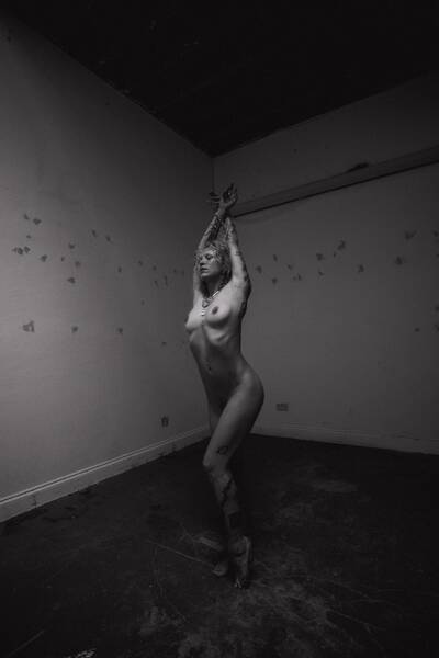 photographer Rickphoto art nude modelling photo with Not on AdultFolio