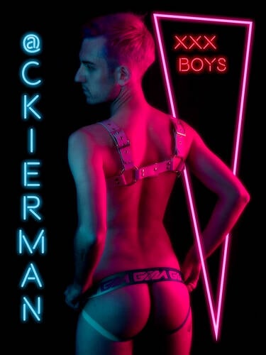 photographer Mattyrubber art fetish modelling photo with @carlk92