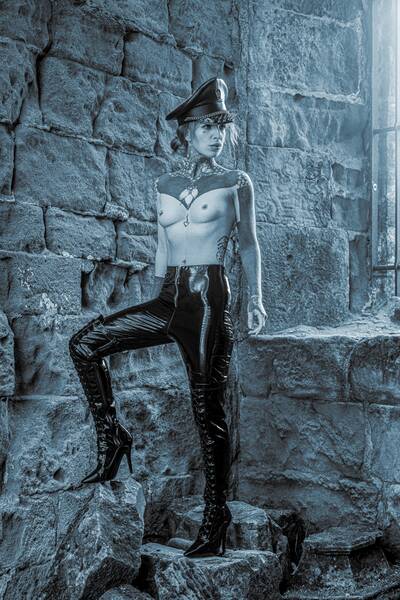 photographer Rapture art fetish modelling photo with Not on AdultFolio