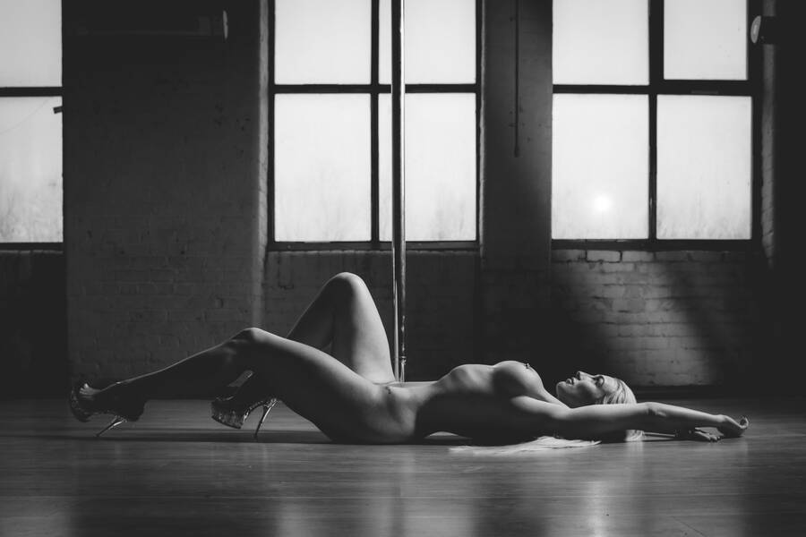 photographer Latexographer art nude modelling photo