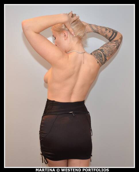 photographer WestendPortfolios uncategorized modelling photo taken at Travelodge with @Martinaxx,
