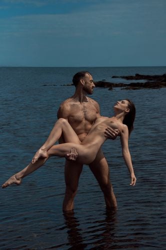 model EvolvingSwitch art nude modelling photo taken by @Calandra