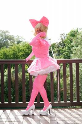 model Dollyinpvc glamour modelling photo taken at Reading lakes hotel taken by @BJP_Images