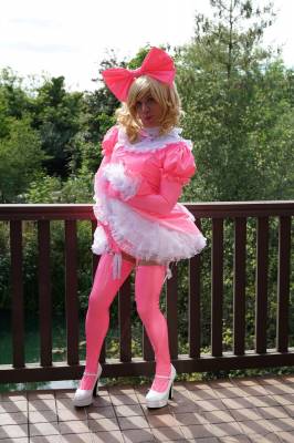 model Dollyinpvc glamour modelling photo taken at Reading lakes hotel taken by @BJP_Images