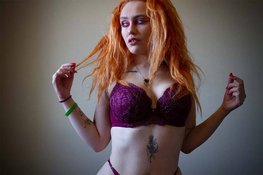 photographer Photodude glamour modelling photo with Not on AdultFolio