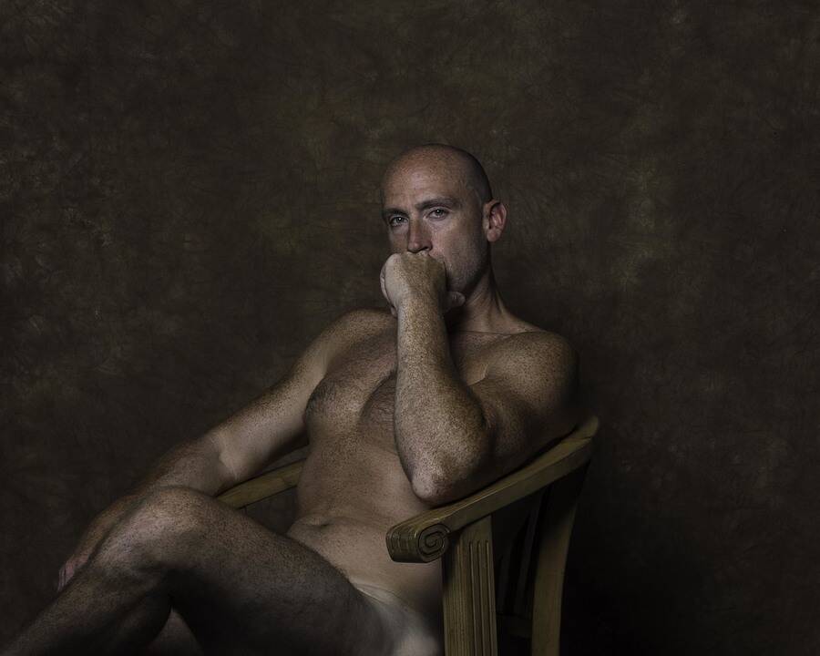 model EvolvingSwitch art nude modelling photo taken by @CuriousCameraman
