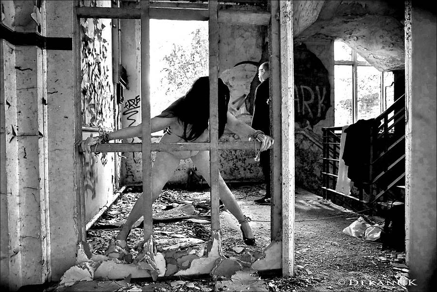 photographer DekanUK bdsm modelling photo