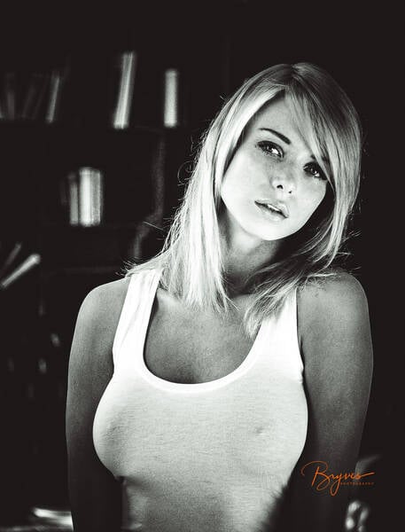 photographer bryves glamour modelling photo taken at K&ouml;ln with Not on AdultFolio