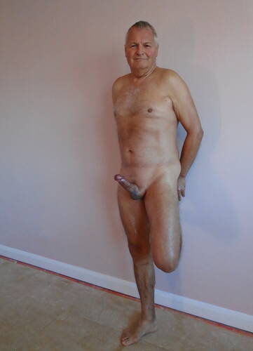 model Brian2769 art nude modelling photo taken by @Brian2769