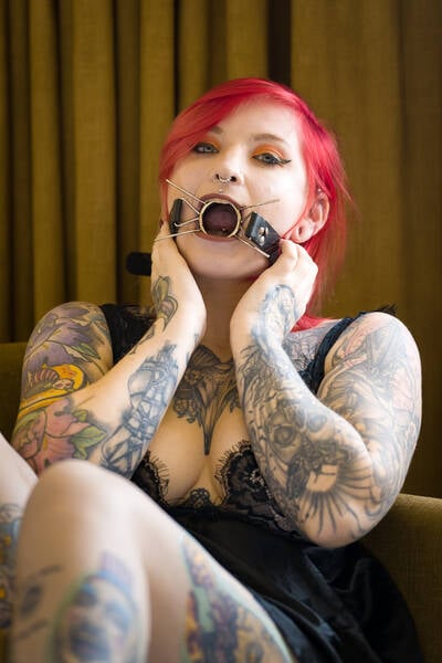 photographer Tom Bombadil art fetish modelling photo