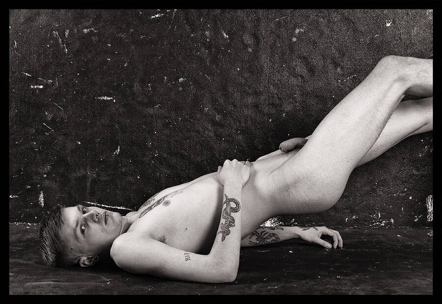 model Tyler Hasdell art nude modelling photo taken by @Towncrierphotos