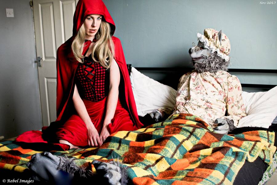 photographer RebelImages uncategorized modelling photo. red riding hood and grandma.