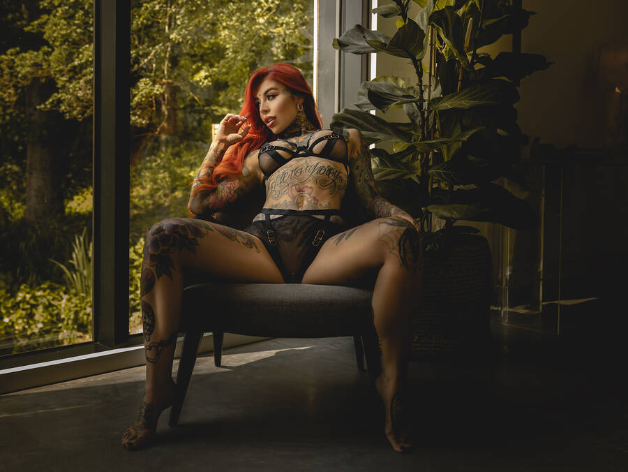photographer Lensworksphotos uncategorized modelling photo with Not on AdultFolio