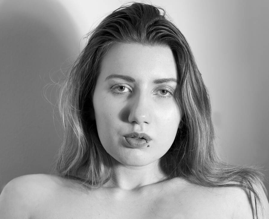 photographer Pictorium topless modelling photo