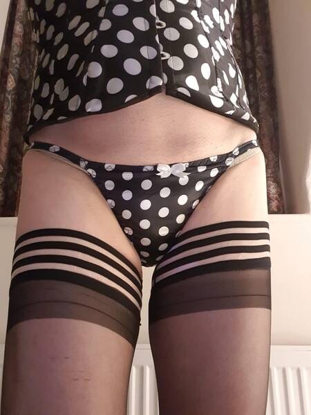 model Dollymaid glamour modelling photo taken by @Dollymaid