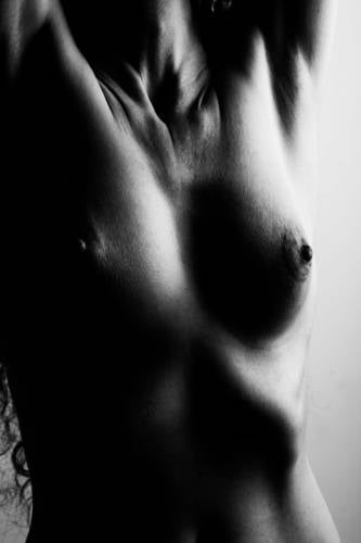 photographer MrWhiskers art nude modelling photo taken at NFP Studios with @Scarlet_Louise