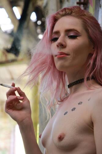 photographer Photodude topless modelling photo with @Ezme_Florence_Modelling
