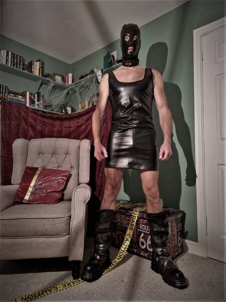 producer RUBBERFETISH art fetish modelling photo