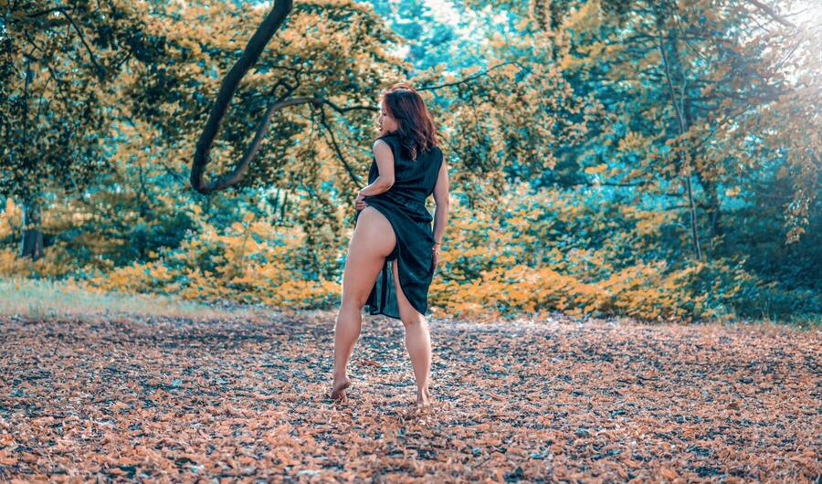 photographer FashionMagnet glamour modelling photo with Not on AdultFolio
